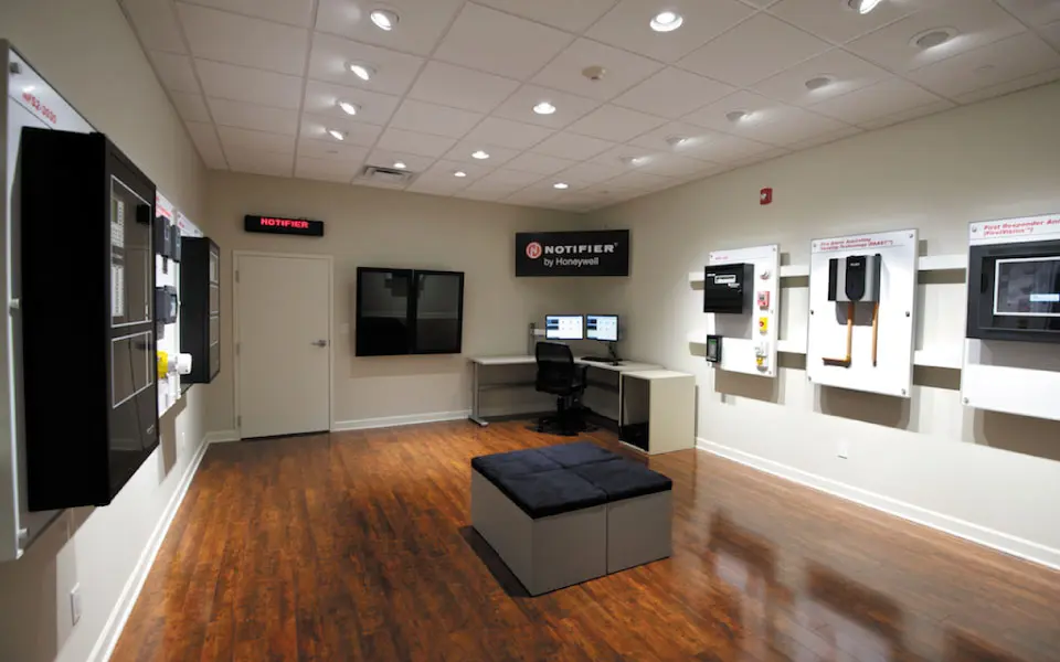 Honeywell Brand Experience Center | Product Displays