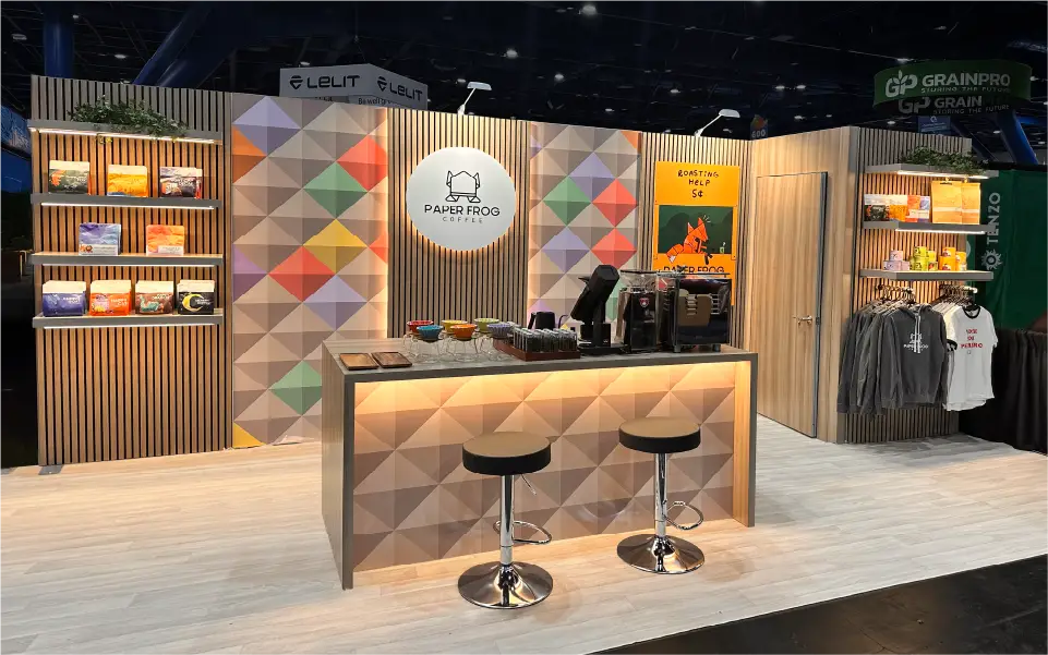 10 x 20 Custom Linear Trade Show Booth for Paper Frog
